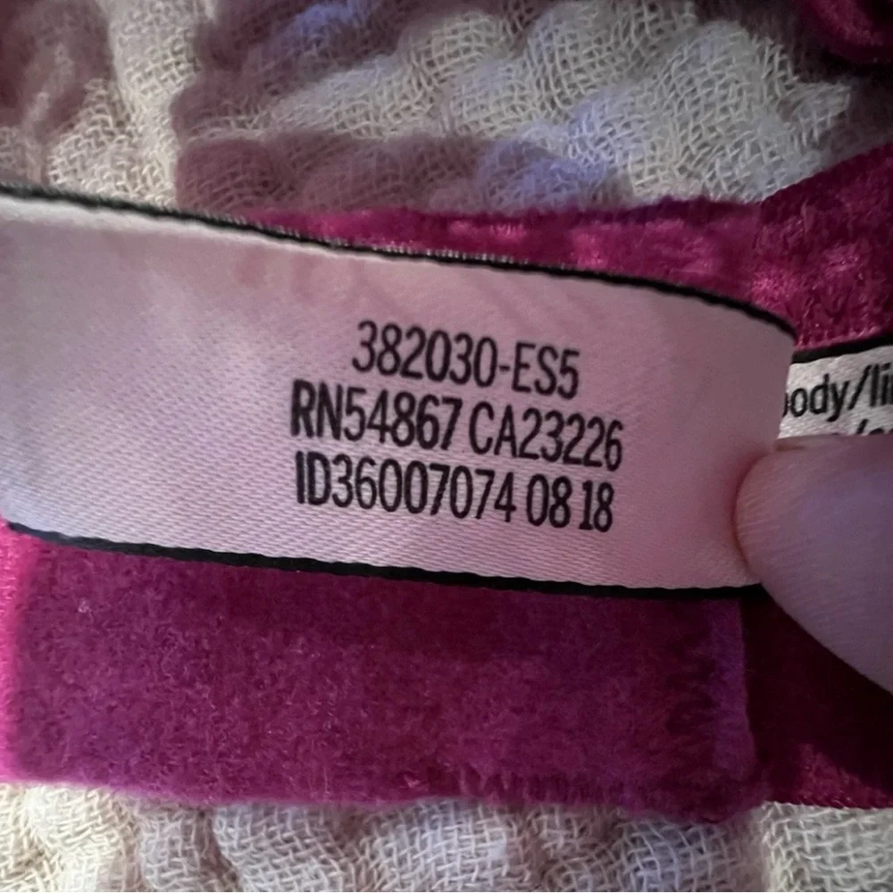 Victoria's Secret Dream Angels Push-Up W/O Padding Bra 34D Velvet Fuchsia Pink - Picture 10 of 14